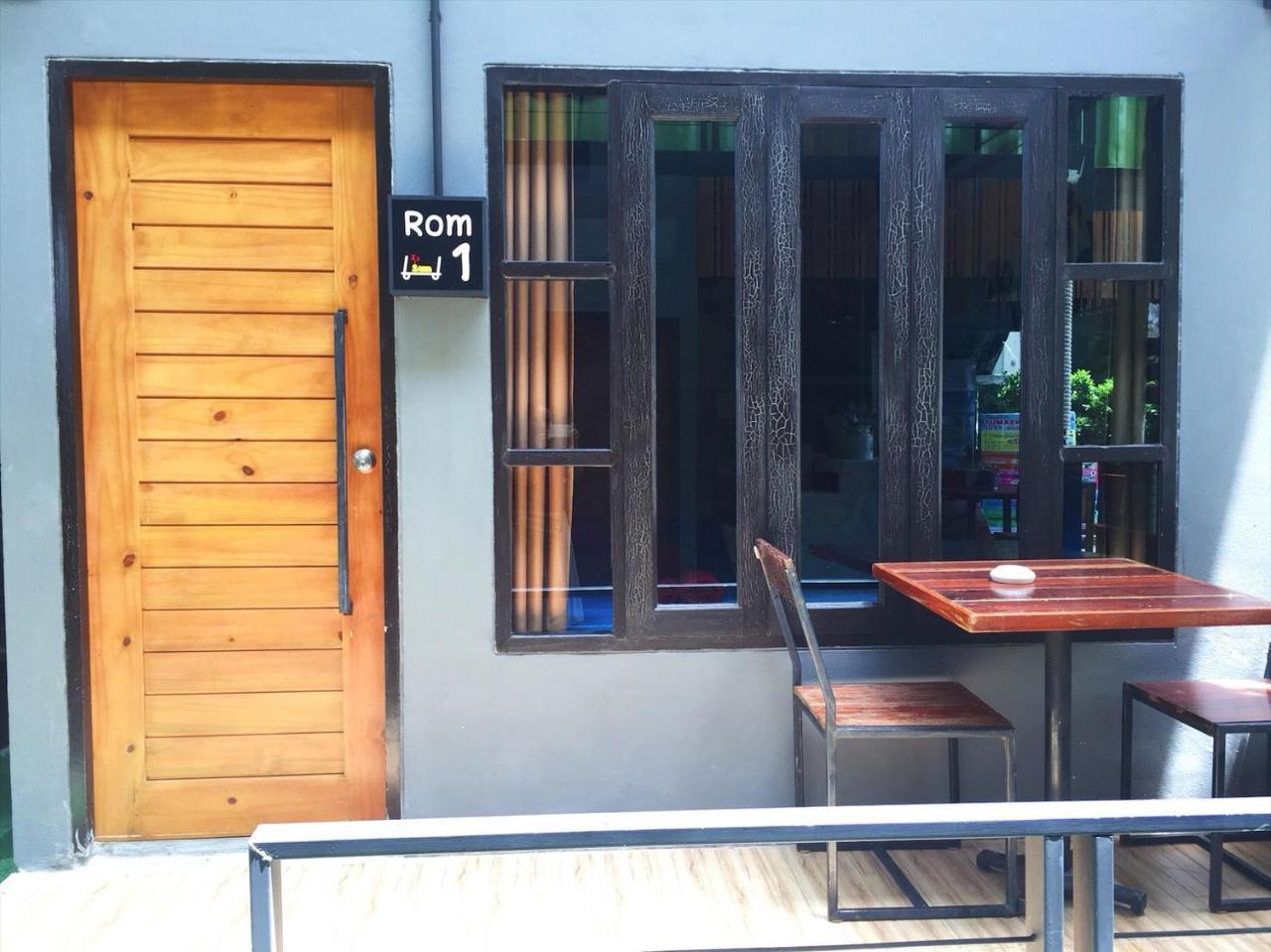 Baan Rom Talay Made' Hotel Koh Samet Exterior photo